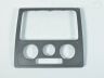 Обрезать для радио апертуры  Volkswagen Caddy / 01.2004-12.2010
Запчасть код...