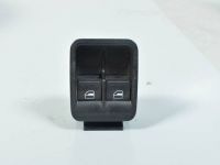 ВКЛЮЧАТЕЛЬ СТЕКЛОПОДЪЕМНИКА Volkswagen Caddy / 01.2004-12.2010
Запчасть код...