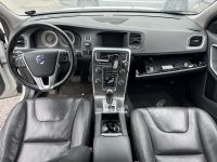 Volvo V60 2011 - Автомобиль на запчасти