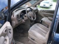 Chrysler Voyager / Town & Country 2003 - Автомобиль на запчасти