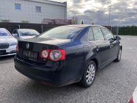 Volkswagen Jetta 2006 - Автомобиль на запчасти