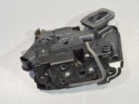 Volkswagen Golf 7 Замок двери, правый (задний) Запчасть код: 5K4839016AF
Тип кузова: 5-ust luu...