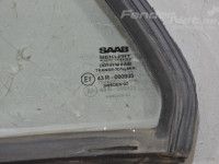 Saab 9000 1985-1998 Стекло треугольник задней двери, левый Запчасть код: 4765178