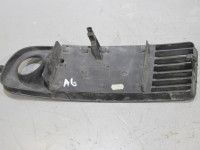 Audi A6 (C5) 1997-2005 Решетка бампера, правый Запчасть код: 4B0807682H