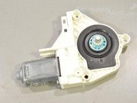Volkswagen Sharan Двигатель стеклоподъемника, правый передний Запчасть код: 8K0959801B
Тип кузова: Mahtuniver...