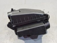 Toyota Yaris 2005-2011 Воздухоочиститель (1,3 бензин) Запчасть код: 17701-0Y010
