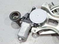 Lexus IS Двигатель стеклоподъемника, левый передний Запчасть код: 85720-58010
Тип кузова: Sedaan