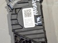 Volkswagen Passat (B8) Педаль газа (с датчиком) Запчасть код: 5Q2723503D
Тип кузова: Universaal...