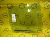 Toyota Yaris 1999-2005 Стекло задней двери, правый Запчасть код: 68113-52010
