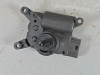 Mercedes-Benz Sprinter (W906) Шаговый двигатель печки Запчасть код: 3093845
Тип кузова: Kaubik