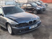 BMW 5 (E39) 2001 - Автомобиль на запчасти