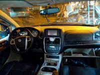 Lancia Voyager 2013 - Автомобиль на запчасти