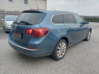 Opel Astra (J) 2013 - Автомобиль на запчасти