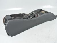 Консоль панели приборов Пол BMW 5-seeria G30, G31 / 01.2017-12.2024
Запчаст...