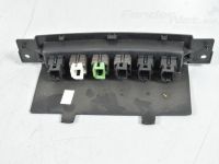 Peugeot 207 Панель управления с кнопками Запчасть код: 6554TC & 6554SW & 6554RP
Тип кузо...