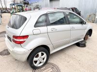 Mercedes-Benz B (W245) 2005 - Автомобиль на запчасти