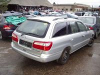 Mazda 626 2001 - Автомобиль на запчасти