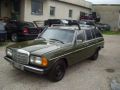 Mercedes-Benz 200 - 300 (W123) 1982 - Автомобиль на запчасти