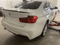 BMW 3 (F30 / F31) 2012 - Автомобиль на запчасти