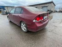 Honda Civic 2006 - Автомобиль на запчасти