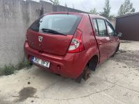 Dacia Sandero 2012 - Автомобиль на запчасти