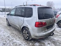 Volkswagen Touran 2013 - Автомобиль на запчасти